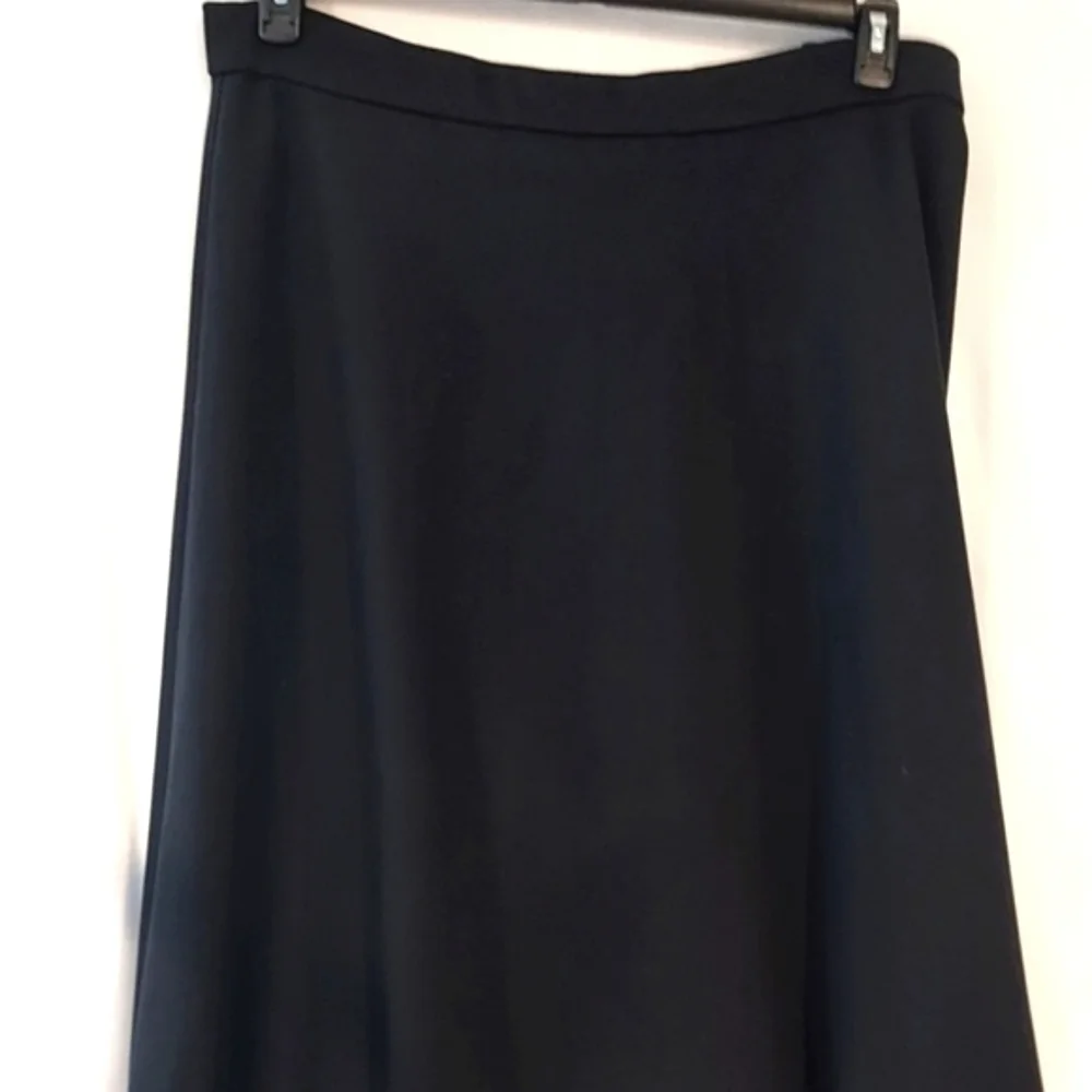 LANE BRYANT Modest Pullover Black A-LINE MIDI skirt sz 26 28